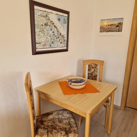 Brose Apartment *
